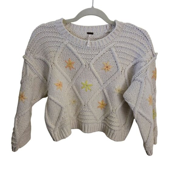 Free People Maise Cropped Pullover Embroidered  Cable Knit Sweater Size S - Picture 2 of 7